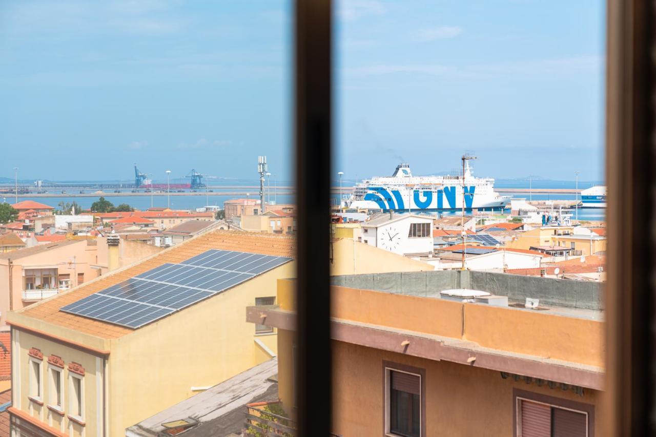 Almi - Guest Apartment Porto Torres Bagian luar foto
